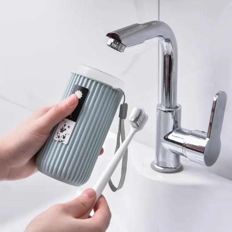Portable Toothpaste Toothbrush Holder Case photo review