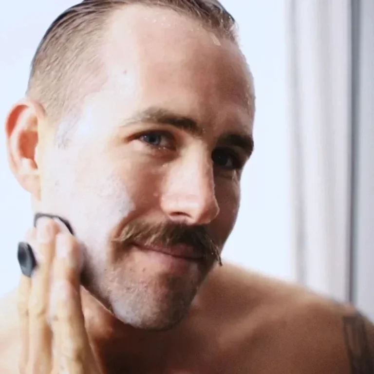 Men Facial Cleaning Brush Scrubber photo review